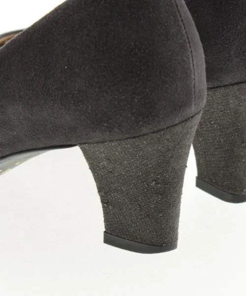 Pitti Pumps/Heels
