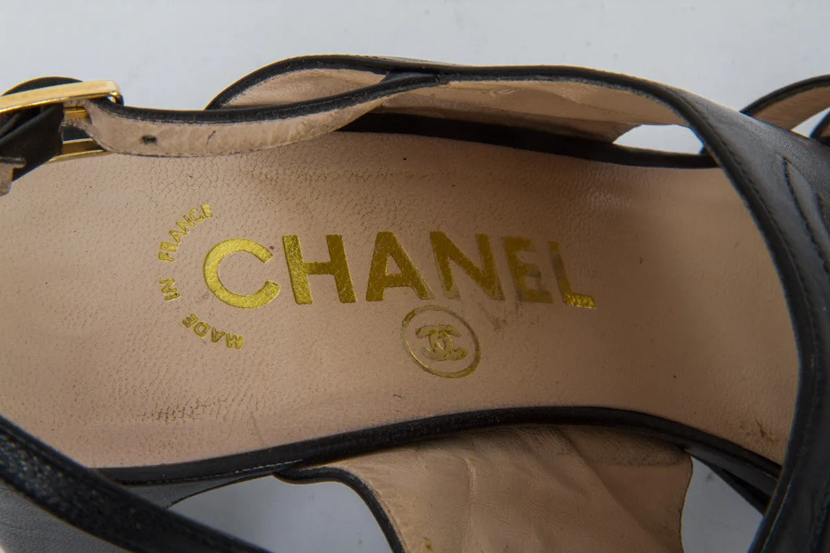 VINTAGE SLINGBACKS